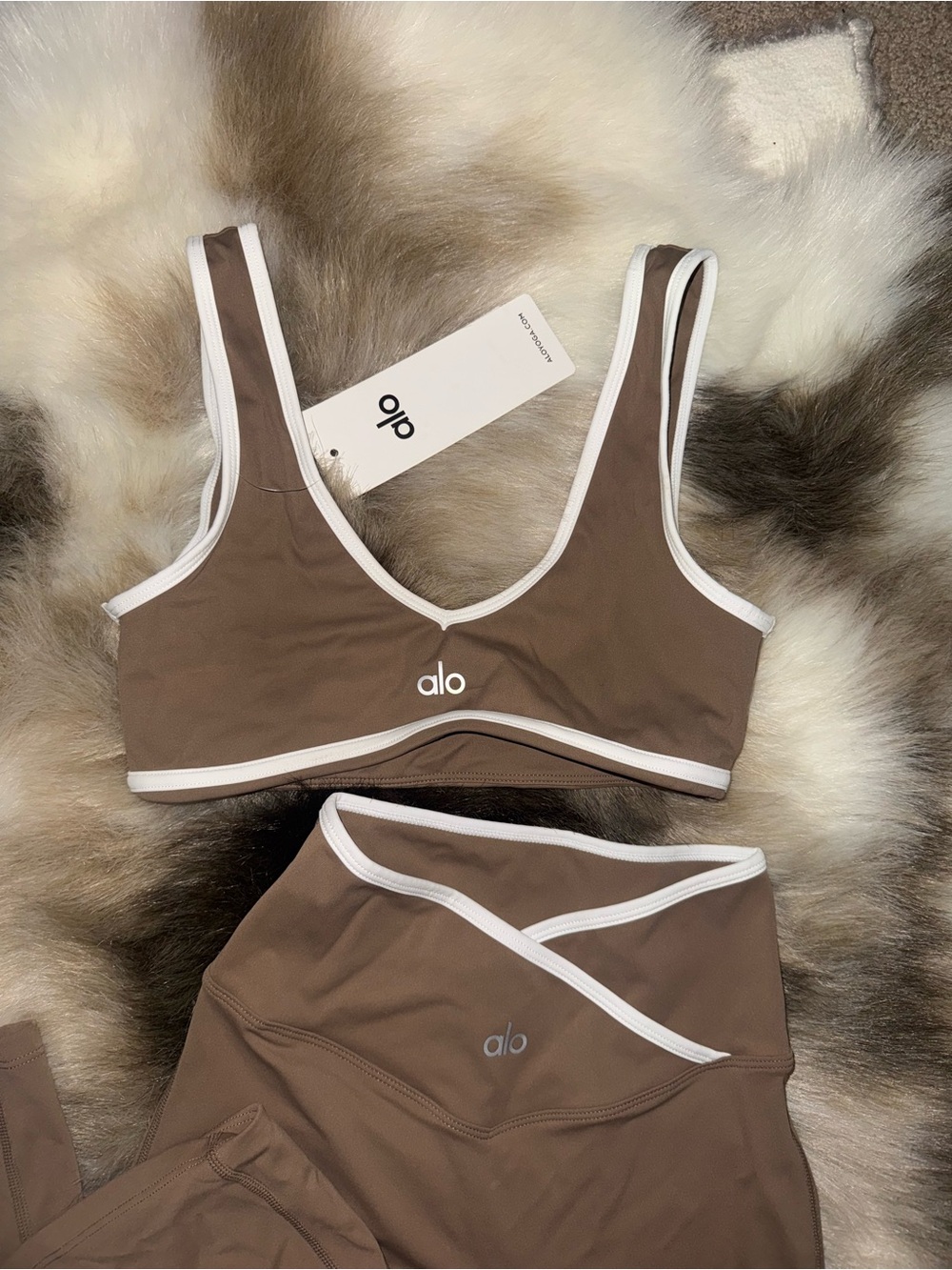 NWT Alo SET